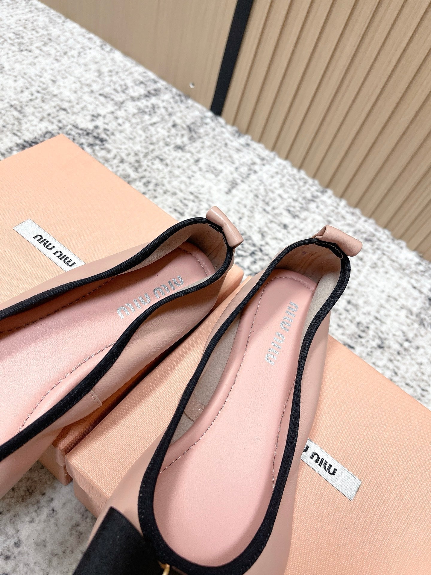 Miu Pointed-Toe Ballet Flats Light Pink Sheepskin 591565