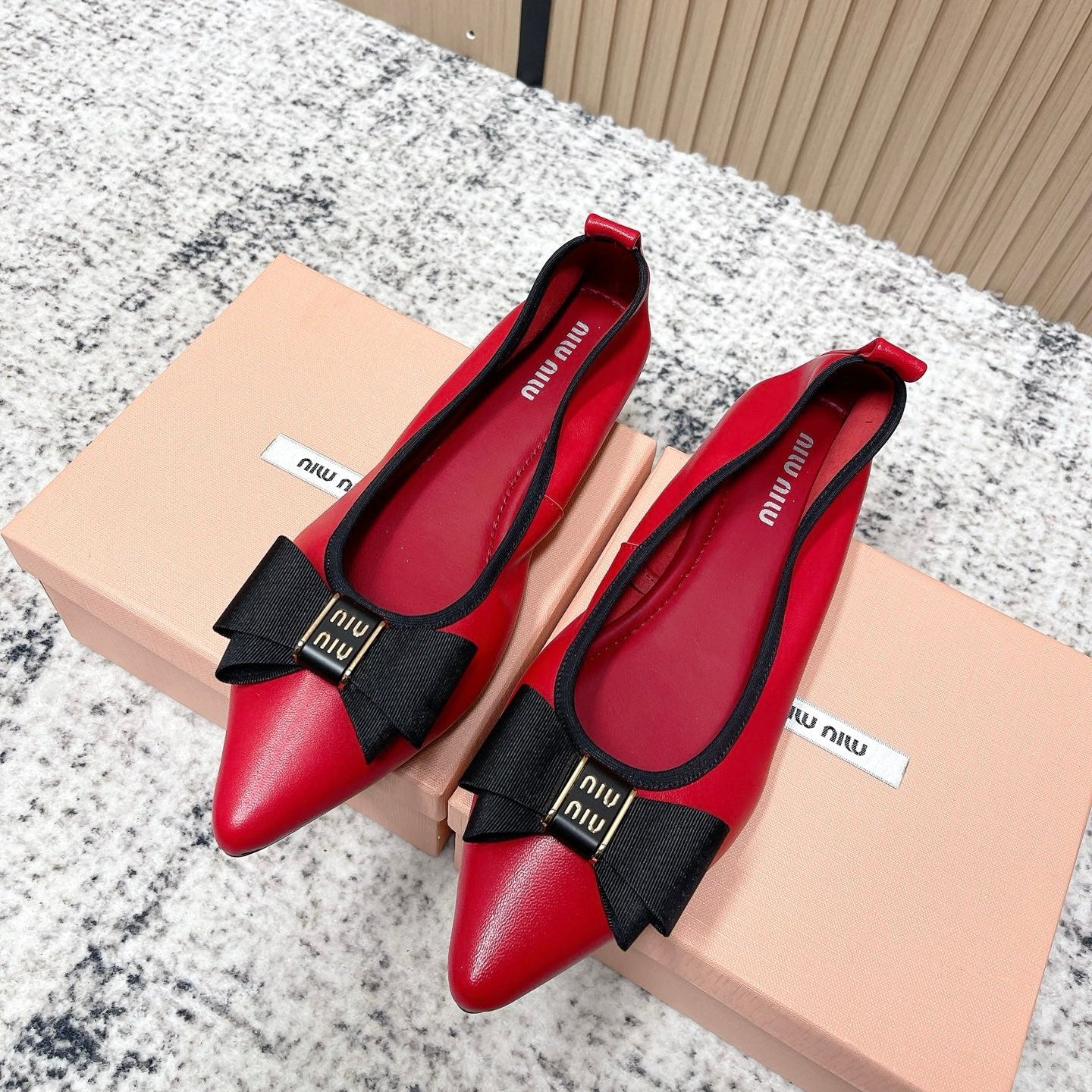 Miu Pointed-Toe Ballet Flats Red Sheepskin 591566