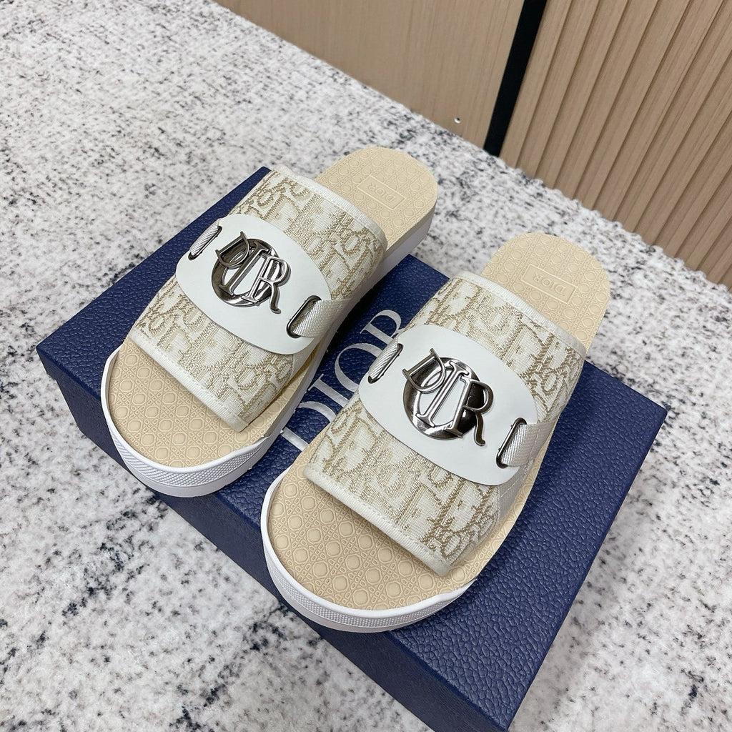 CD Men's Alpha Sandals Cream Rubber Cotton 752385