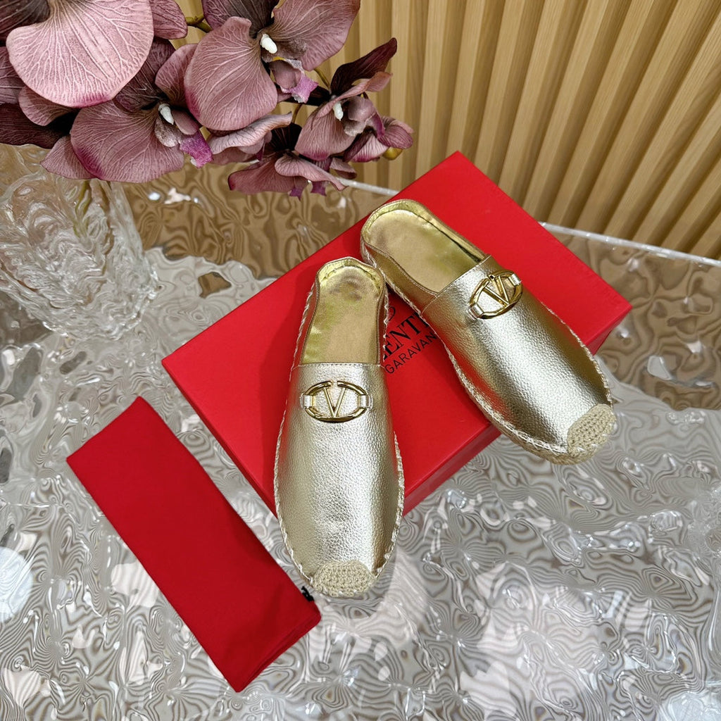 The Bold Edition VLogo Mules Gold Leather