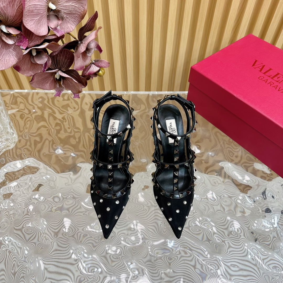 ROCKSTUD  -EFFECT PUMP WITH MATCHING STRAPS AND STUDS 95 MM BLACK CALFSKIN  AND MESH