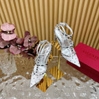 ROCKSTUD  -EFFECT PUMP WITH MATCHING STRAPS AND STUDS 95 MM SILVER CALFSKIN AND MESH
