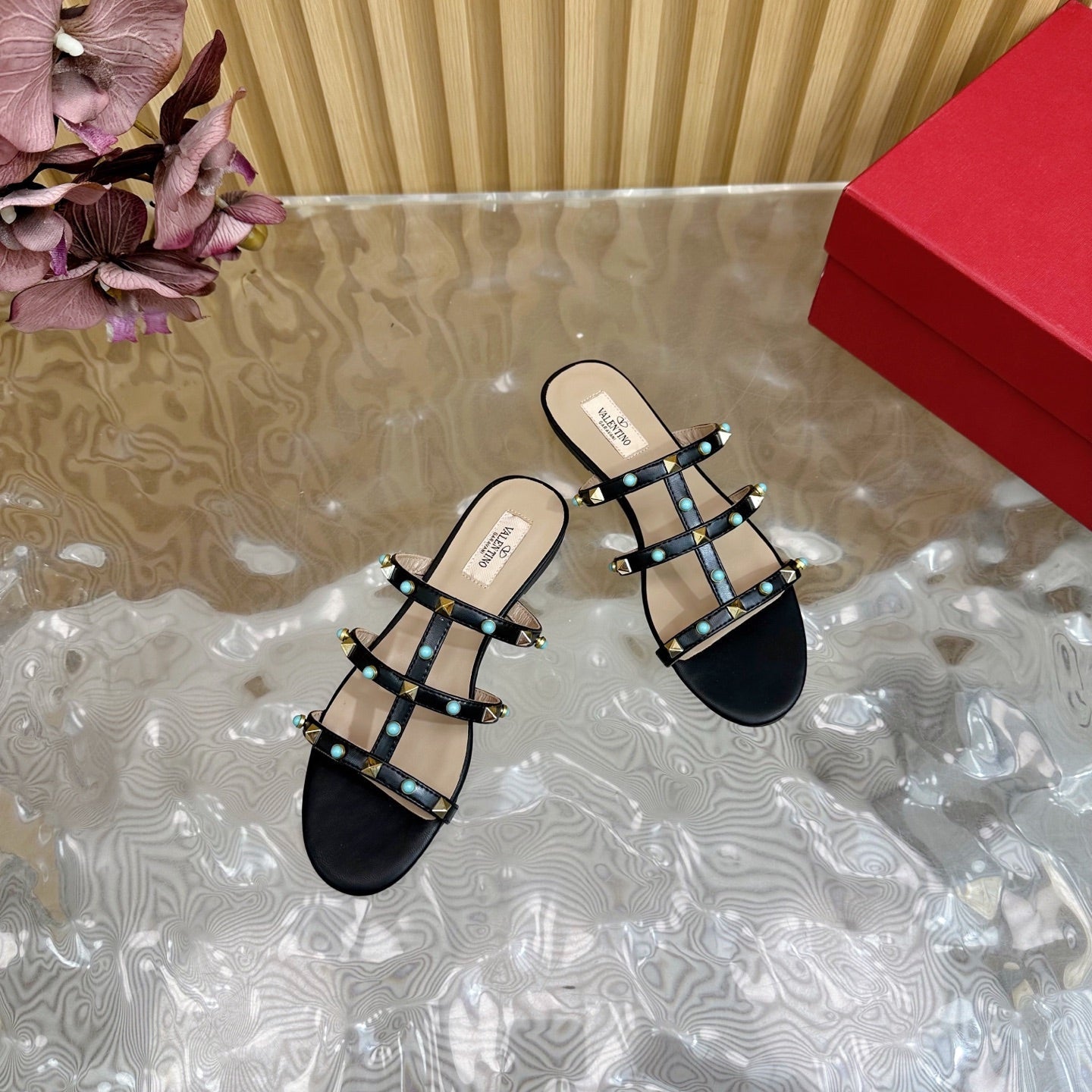 Rockstud Leather Caged Mule Sandals 10mm Black Sheepskin 307859