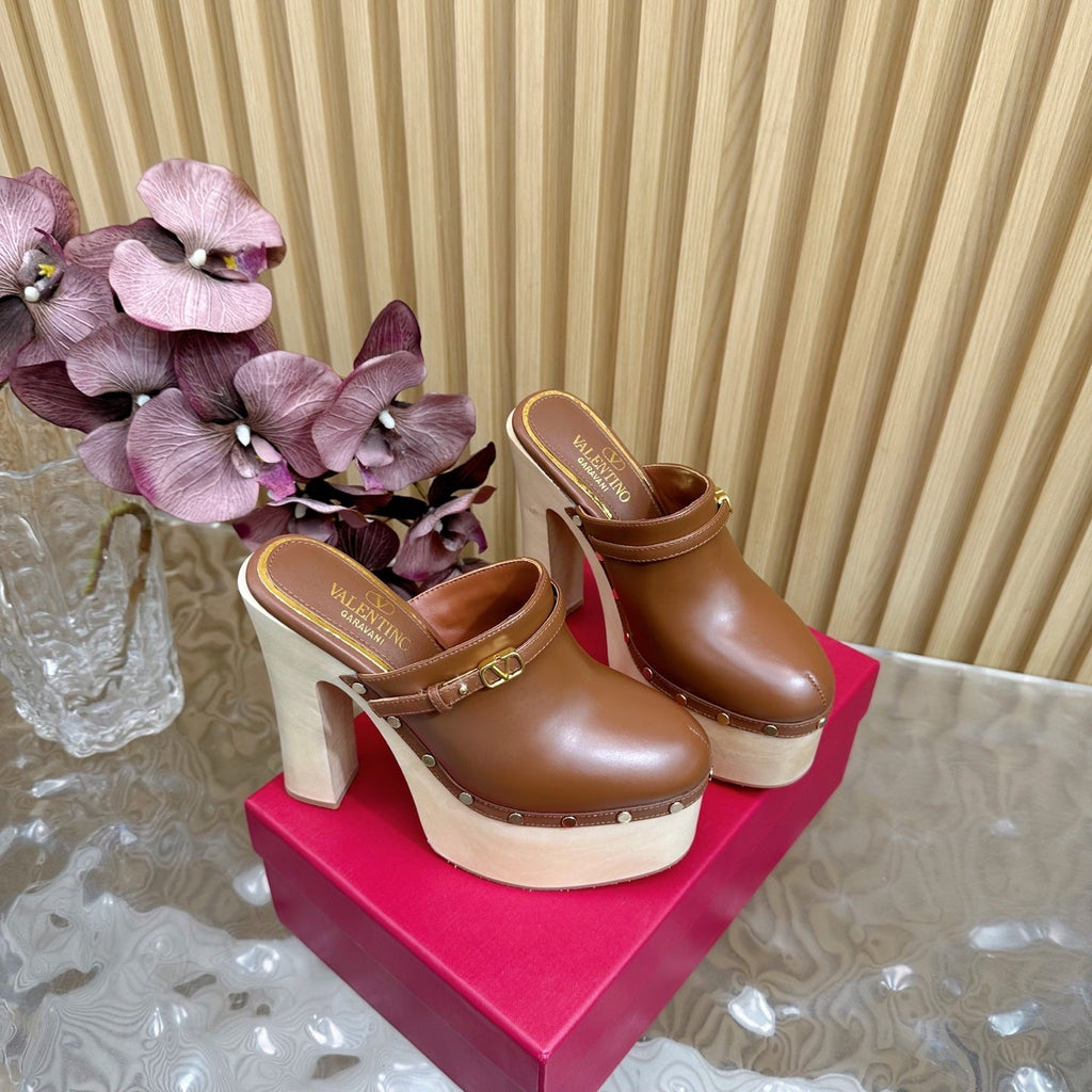 Valentino Tan-Go Clogs 10cm Brown Leather 702270