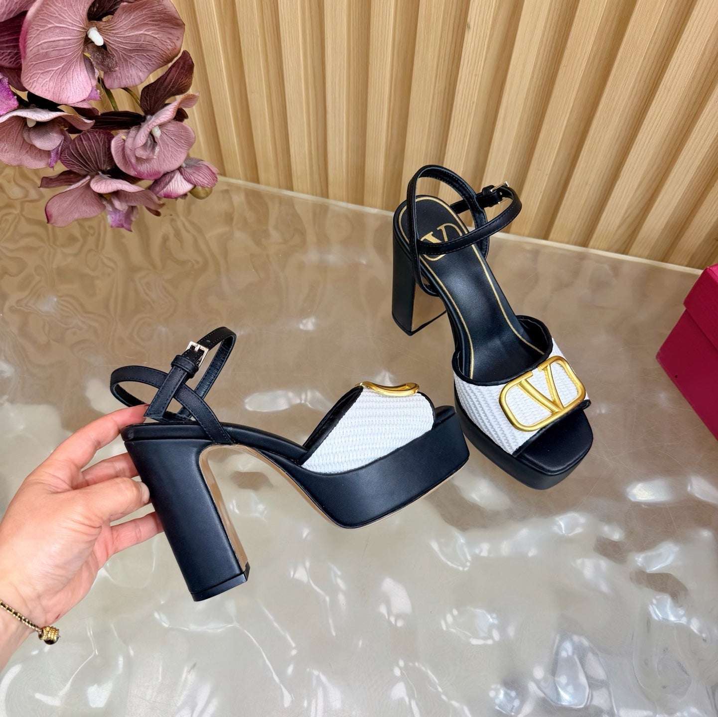 Valentino Signature Platform Sandal Black White Leather Raffia 702265