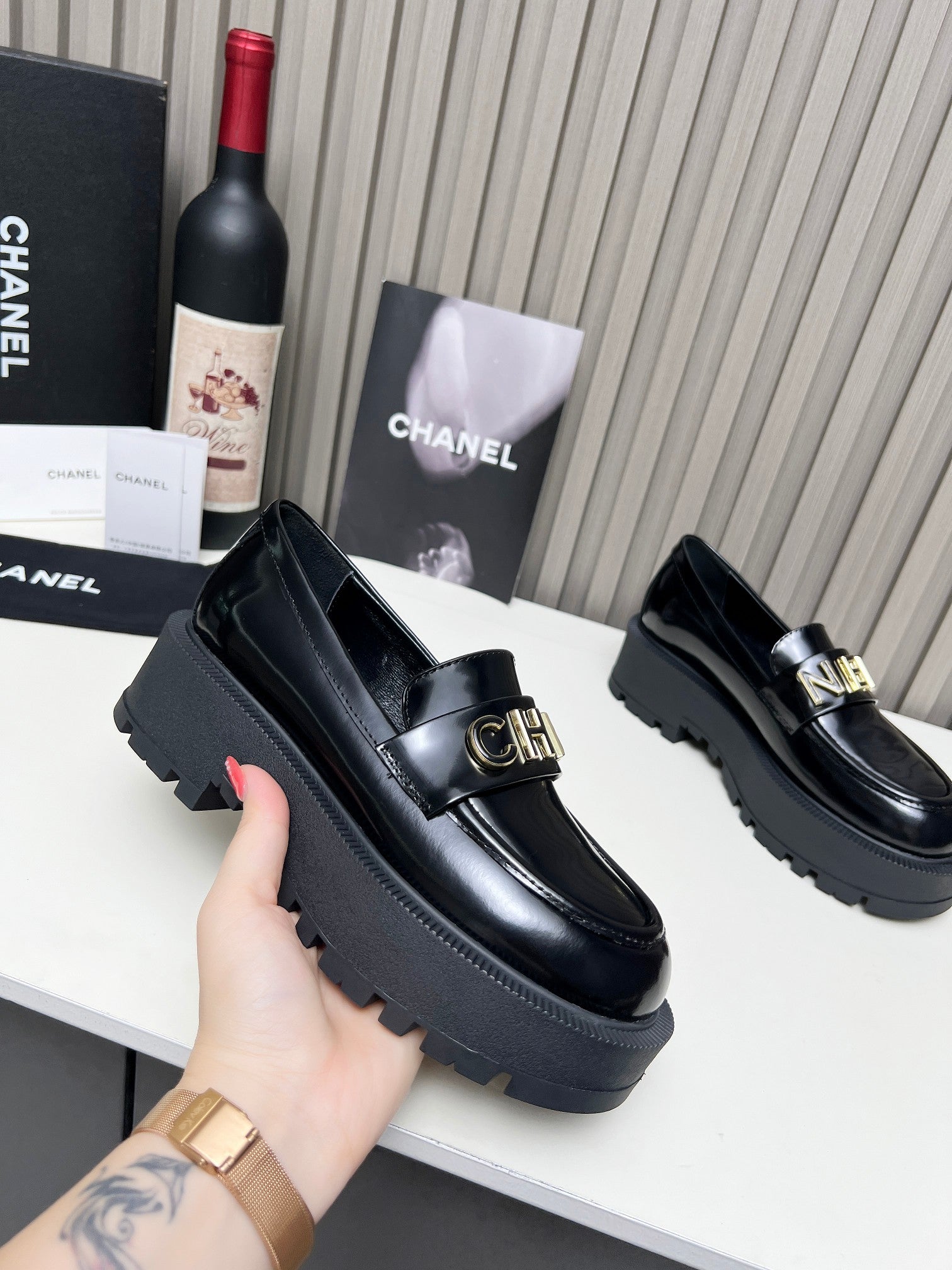CC Moccasins Glossy Black Lambskin 944571