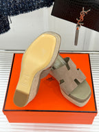 HM Platform Beige Lambskin 316413