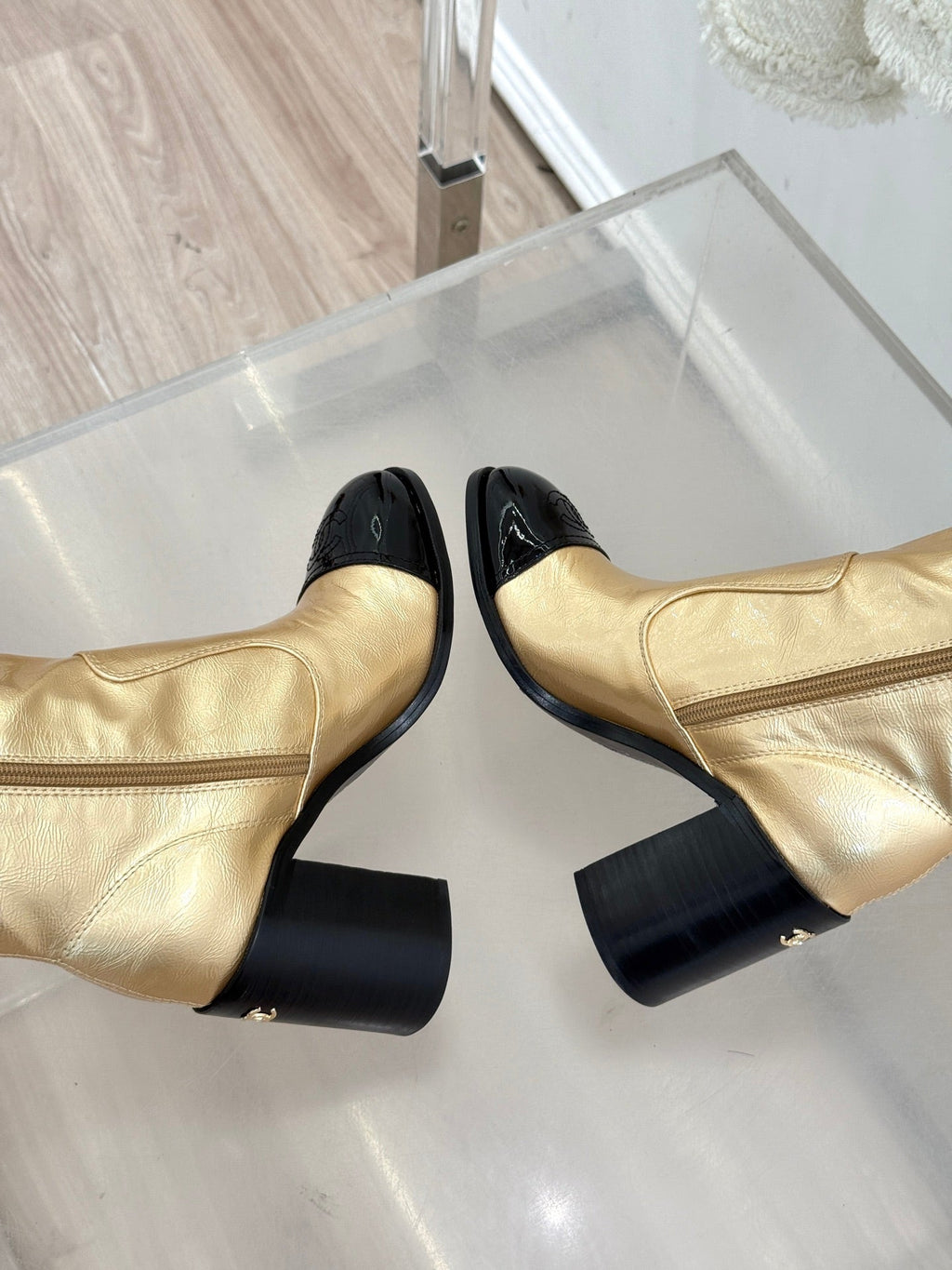 CC Classic Long Boots Block Heel 90mm Gold Metalic Calfskin 465393