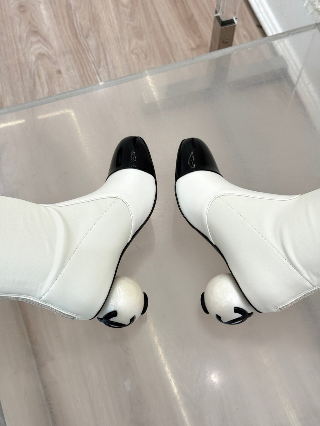 Chanel 25 Double C Giant Pearl Heel Long Boot White Black Sheepskin 465412