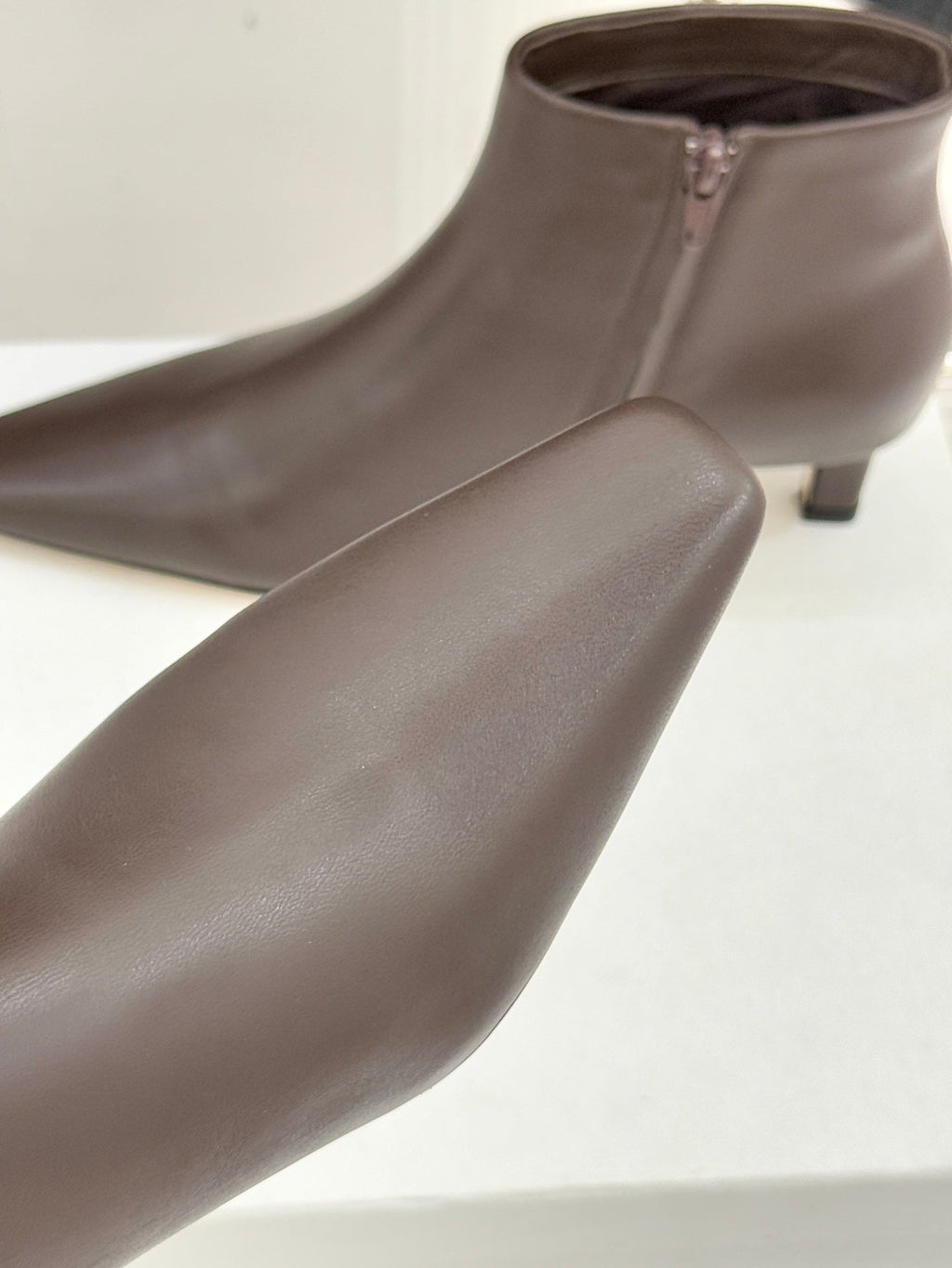 TThe Row 2025 Square Toe Kitten Heel Ankle Boot Dark Brown Sheepskin 572048