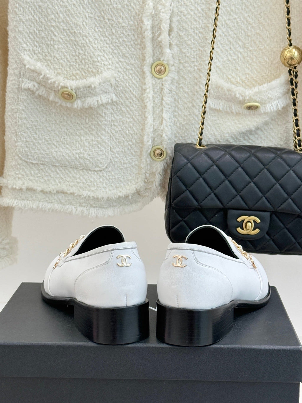 CC 25s Double C Buckle Loafers White Calfskin 557703