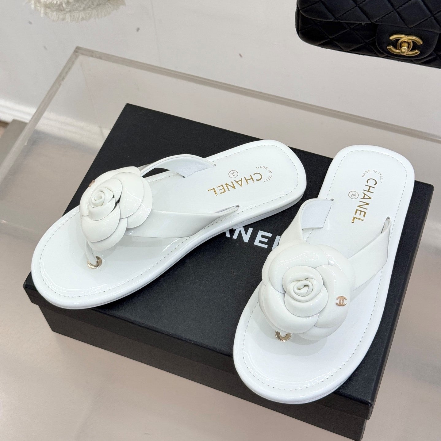 CC 26C Early Spring Camellia Slide White Patent Leather