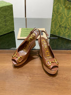 GG WEDGE PLATFORM IN CHOCOLATE BROWN CALFSKIN