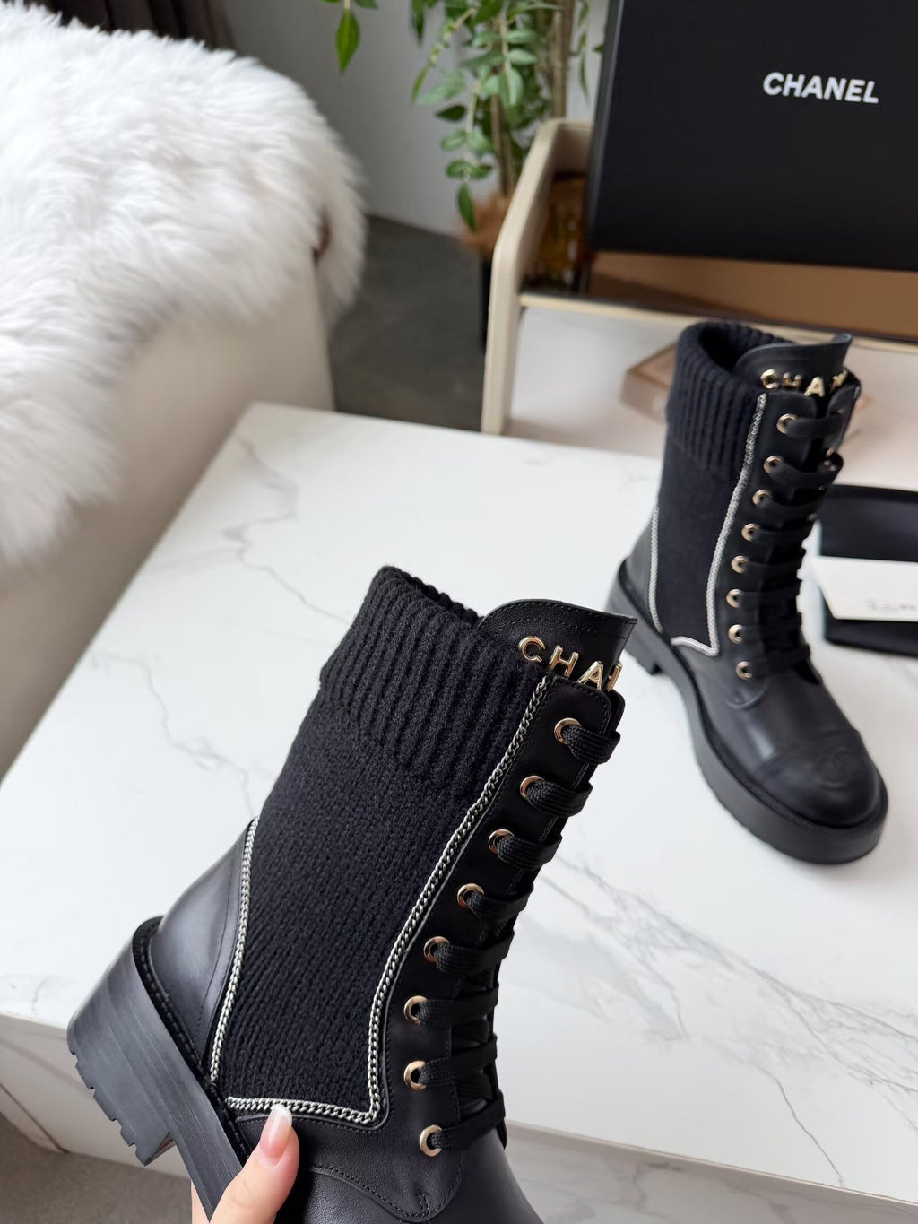 CC 26s Ankle Boot Black Leather Wool