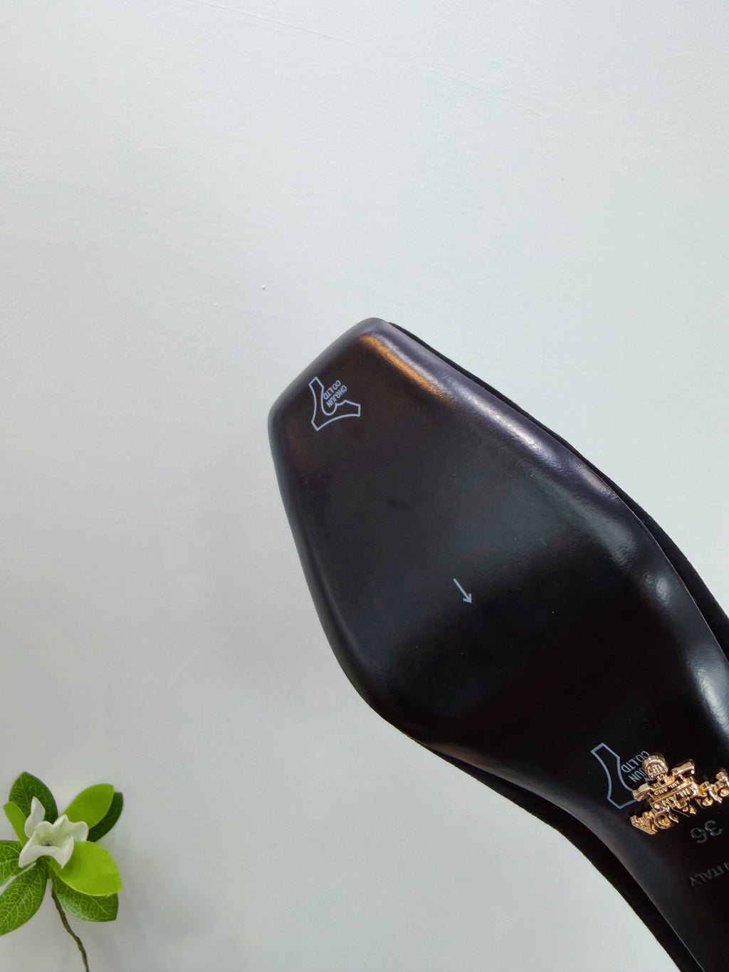 PRA 26SS Square-toe Block Heels 85 Black Suede 592360