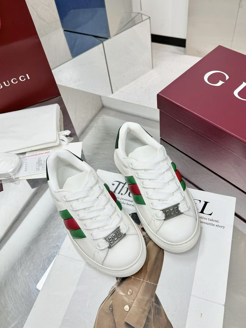 GG Men's ACE Sneaker White Cowhide 574741