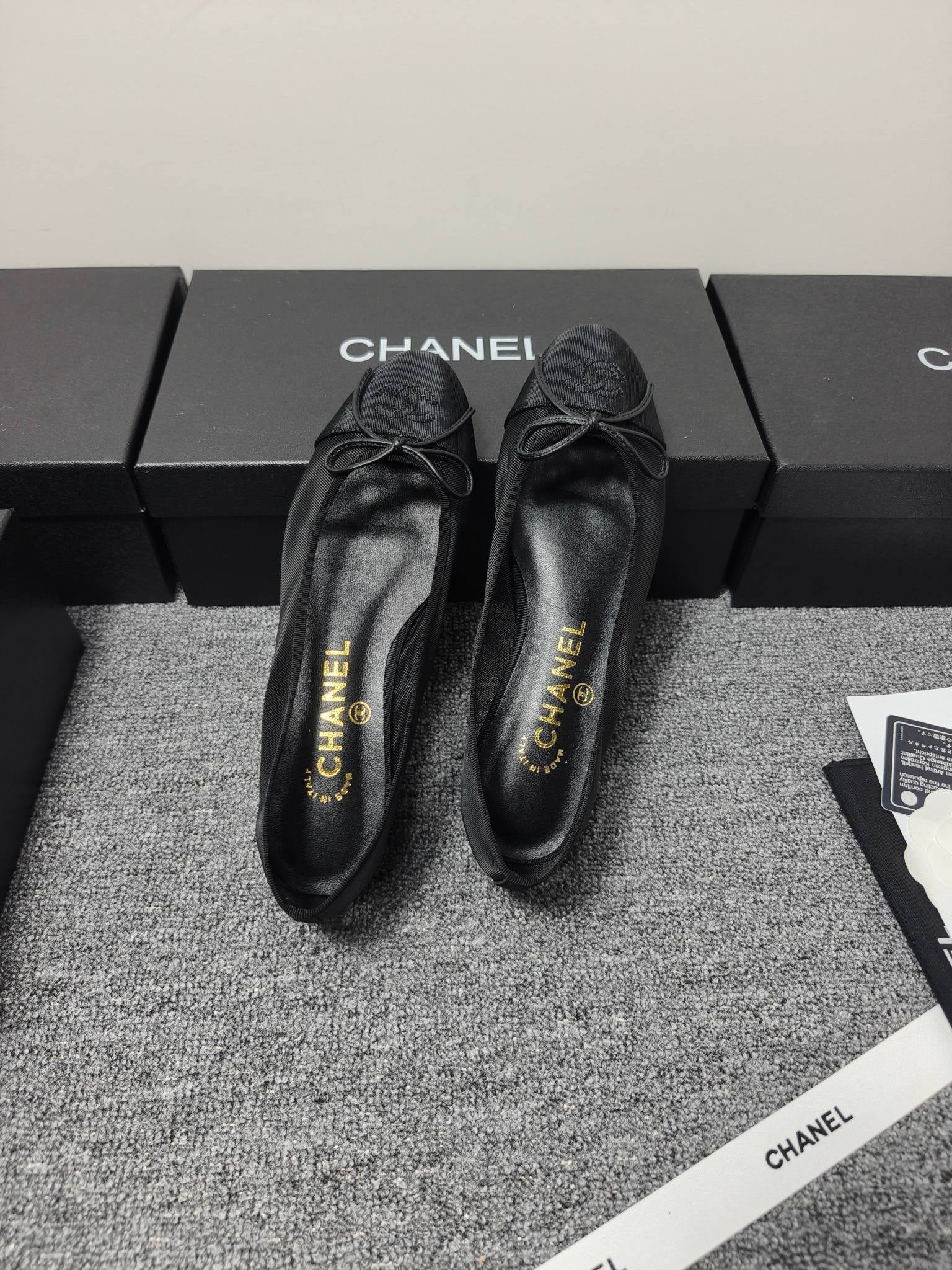 CC 26s Ballet Flat Black Mesh Fabric Sheepskin 681982