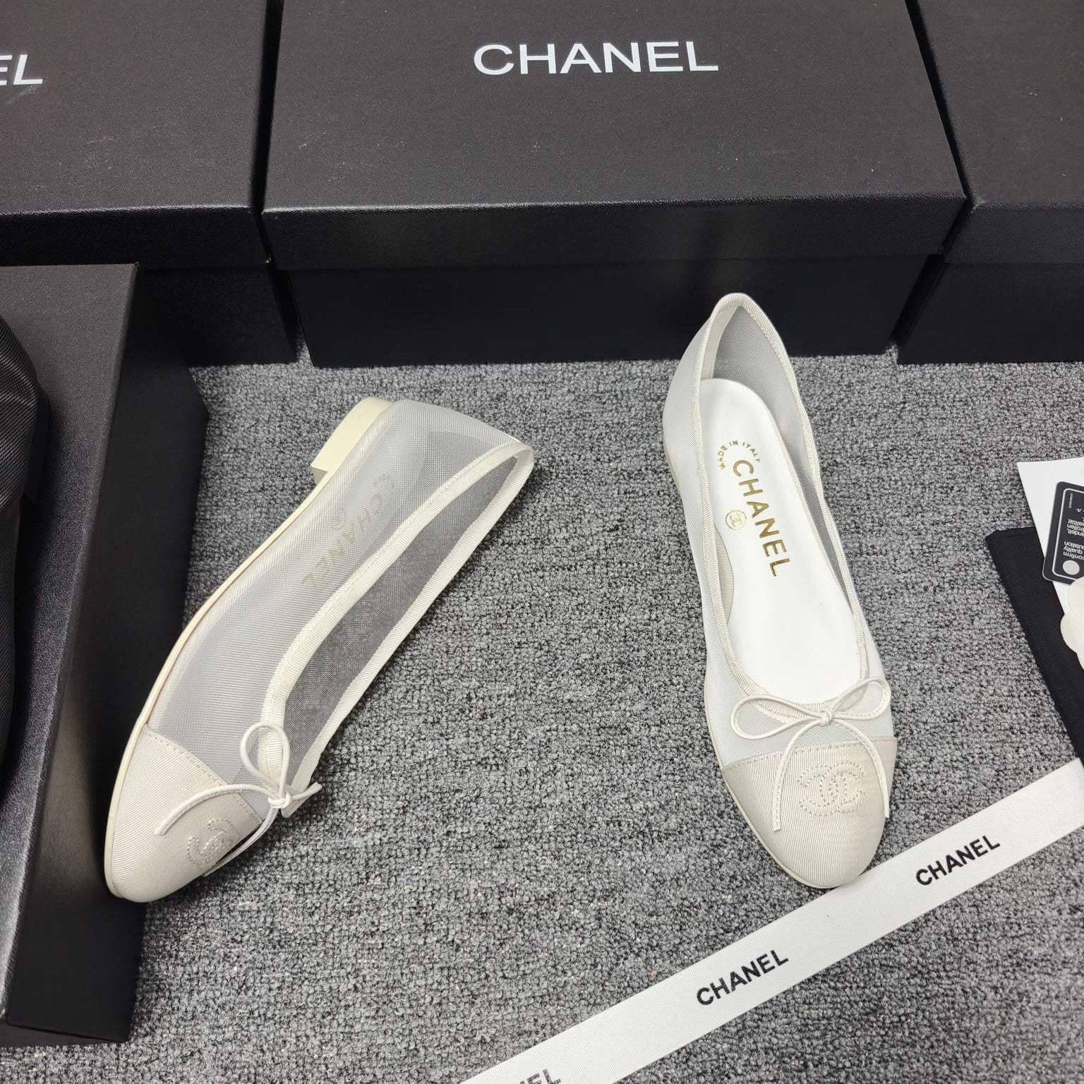 CC 26s Ballet Flat White Mesh Fabric Sheepskin 681983