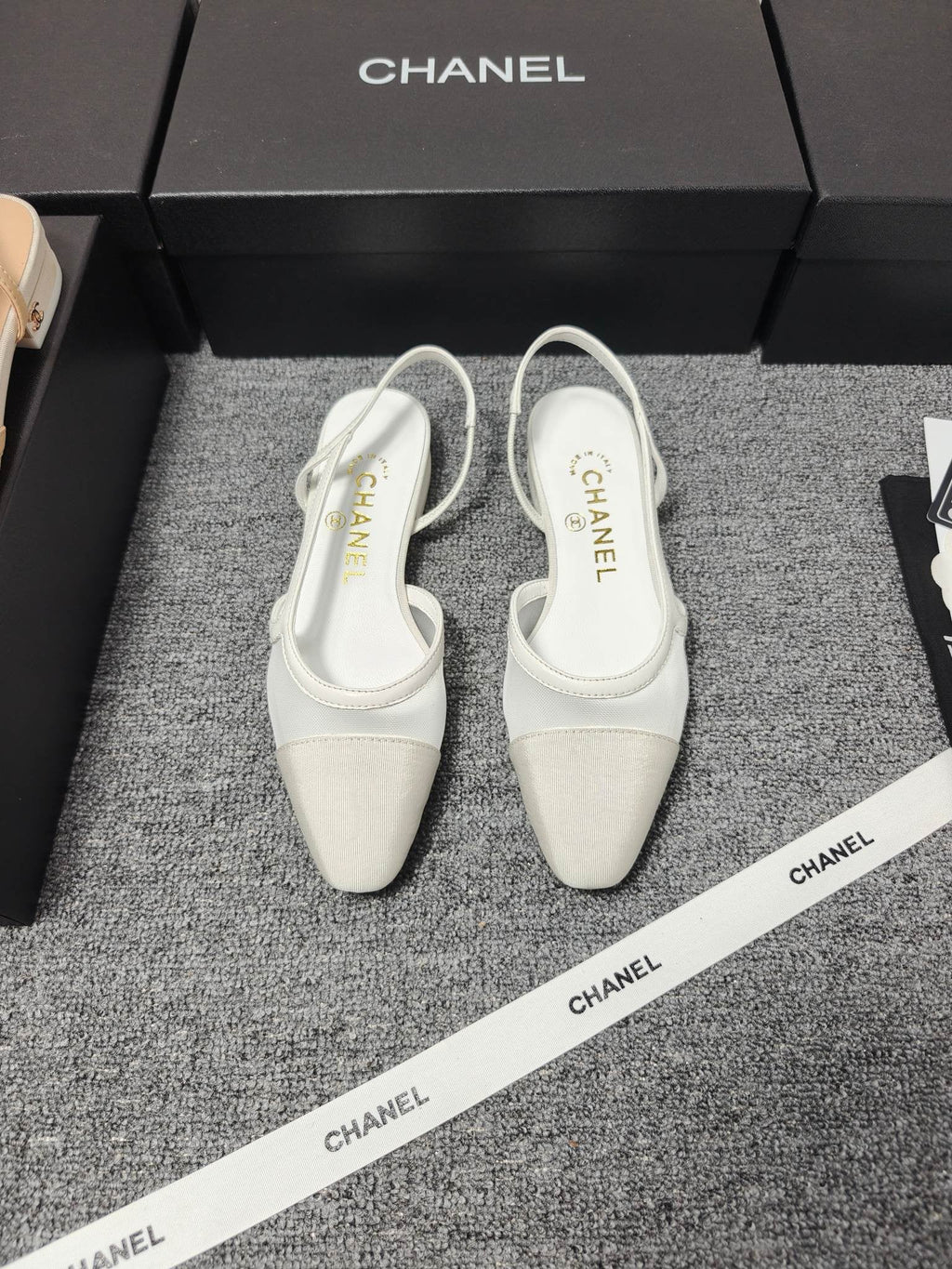 CC 26s Slingback 20 White Mesh Fabric Sheepskin 682002