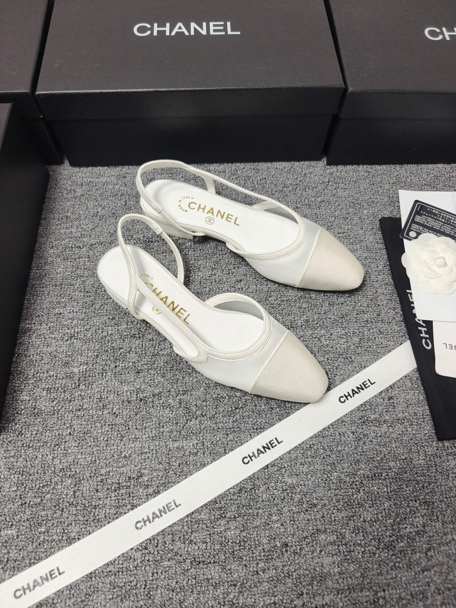 CC 26s Slingback 20 White Mesh Fabric Sheepskin 682002