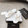 CC 25 Thong Slippers White Woolen Cloth 311100
