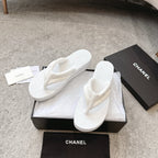 CC 25 Thong Slippers White Woolen Cloth 311100