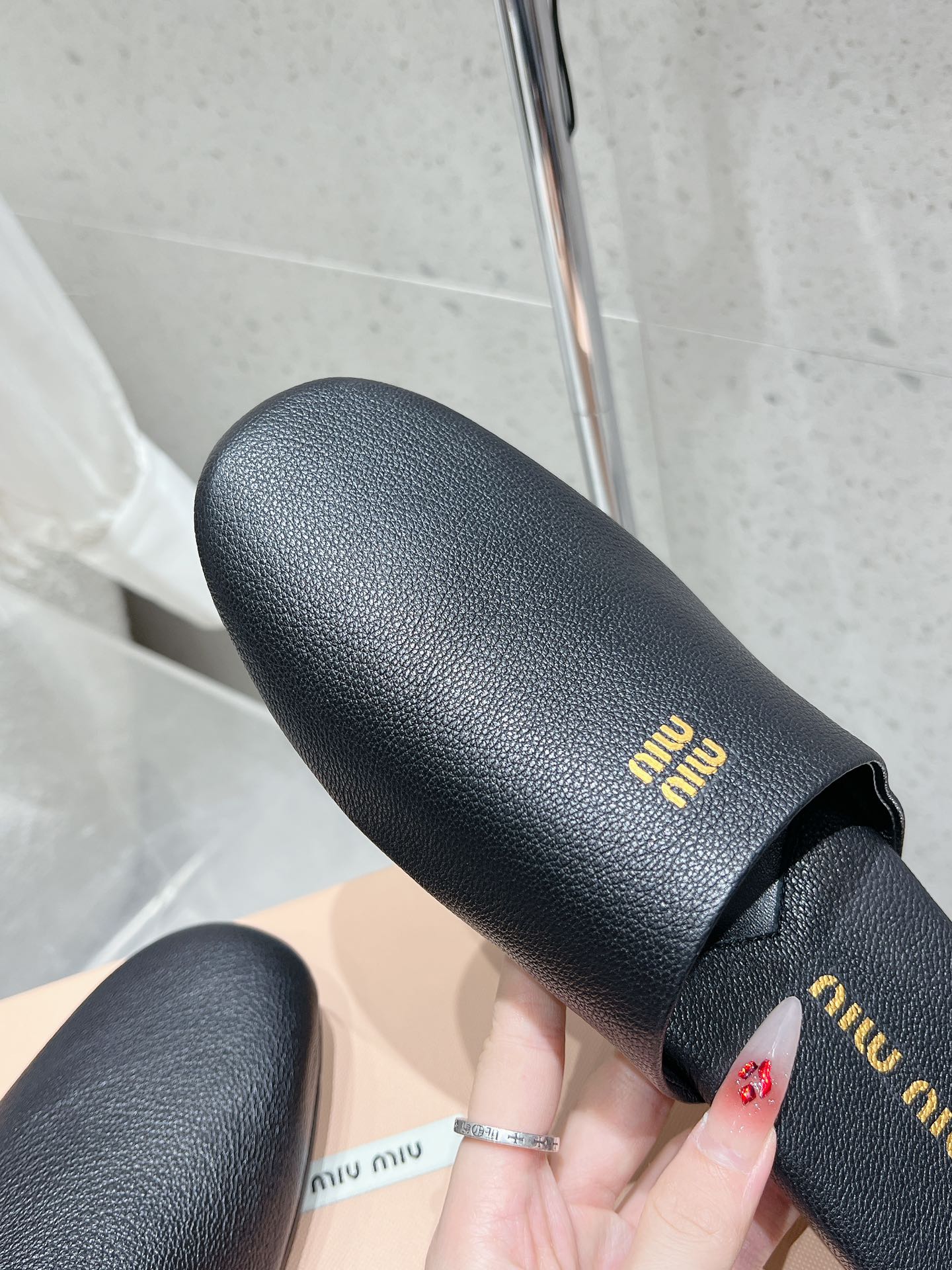 Miumiu Slipper Black Lambskin 205211