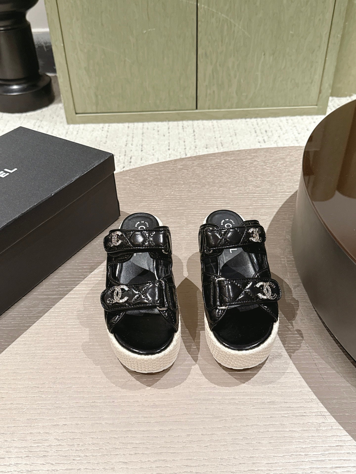 CC 26s Dad Platform Sandal Mule Black Sheepskin 762871