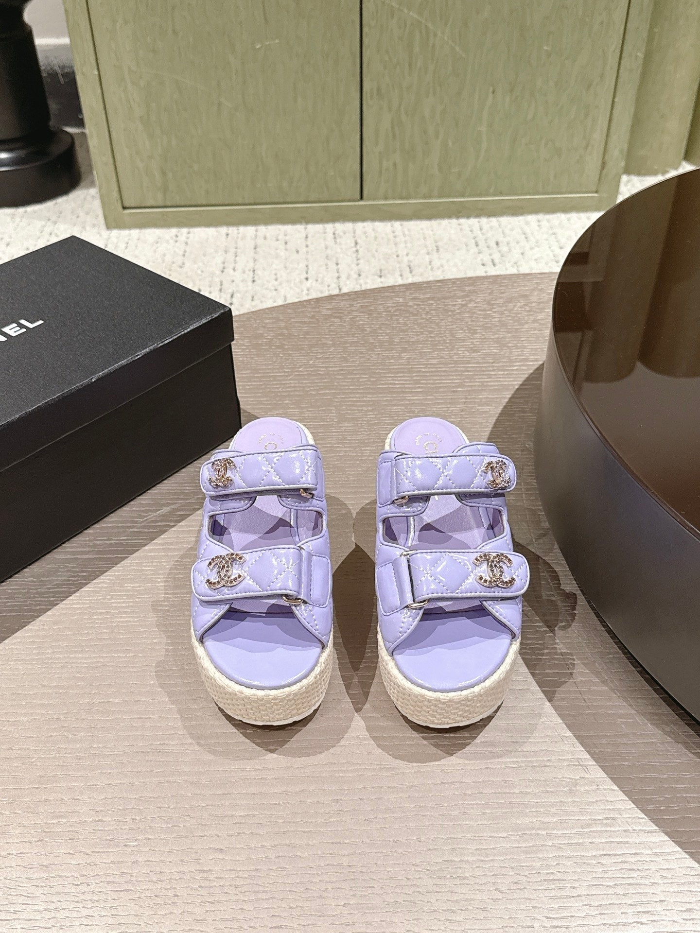 CC 26s Dad Platform Sandal Mule Light Purple Sheepskin 762872