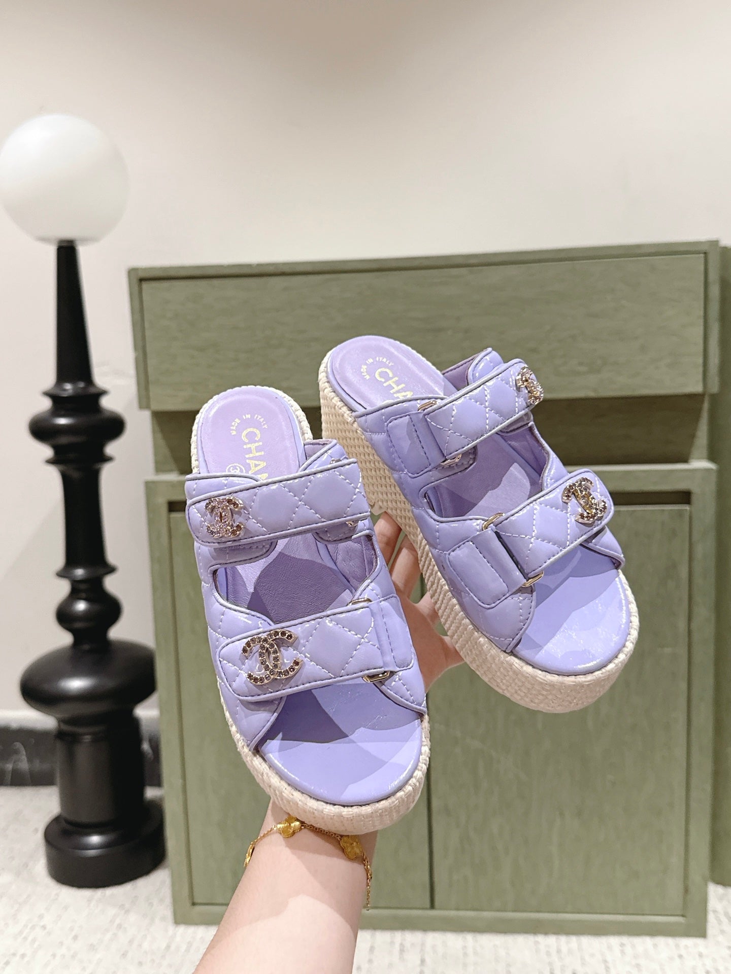 CC 26s Dad Platform Sandal Mule Light Purple Sheepskin 762872