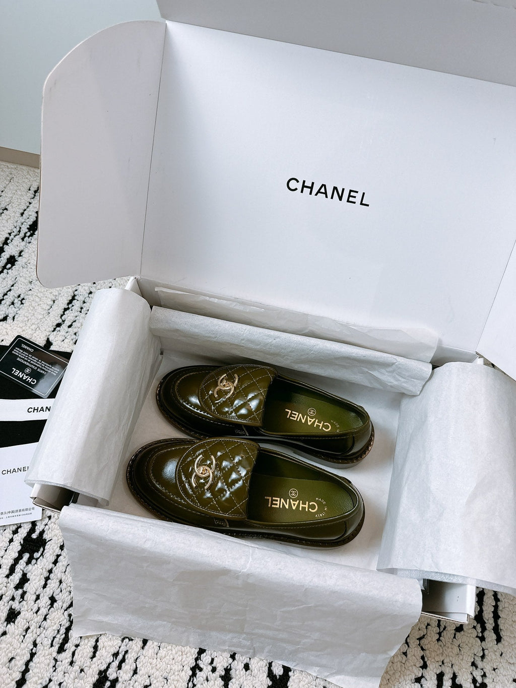 CC Moccasins 25mm In Moss Green Glossy Lambskin 144643