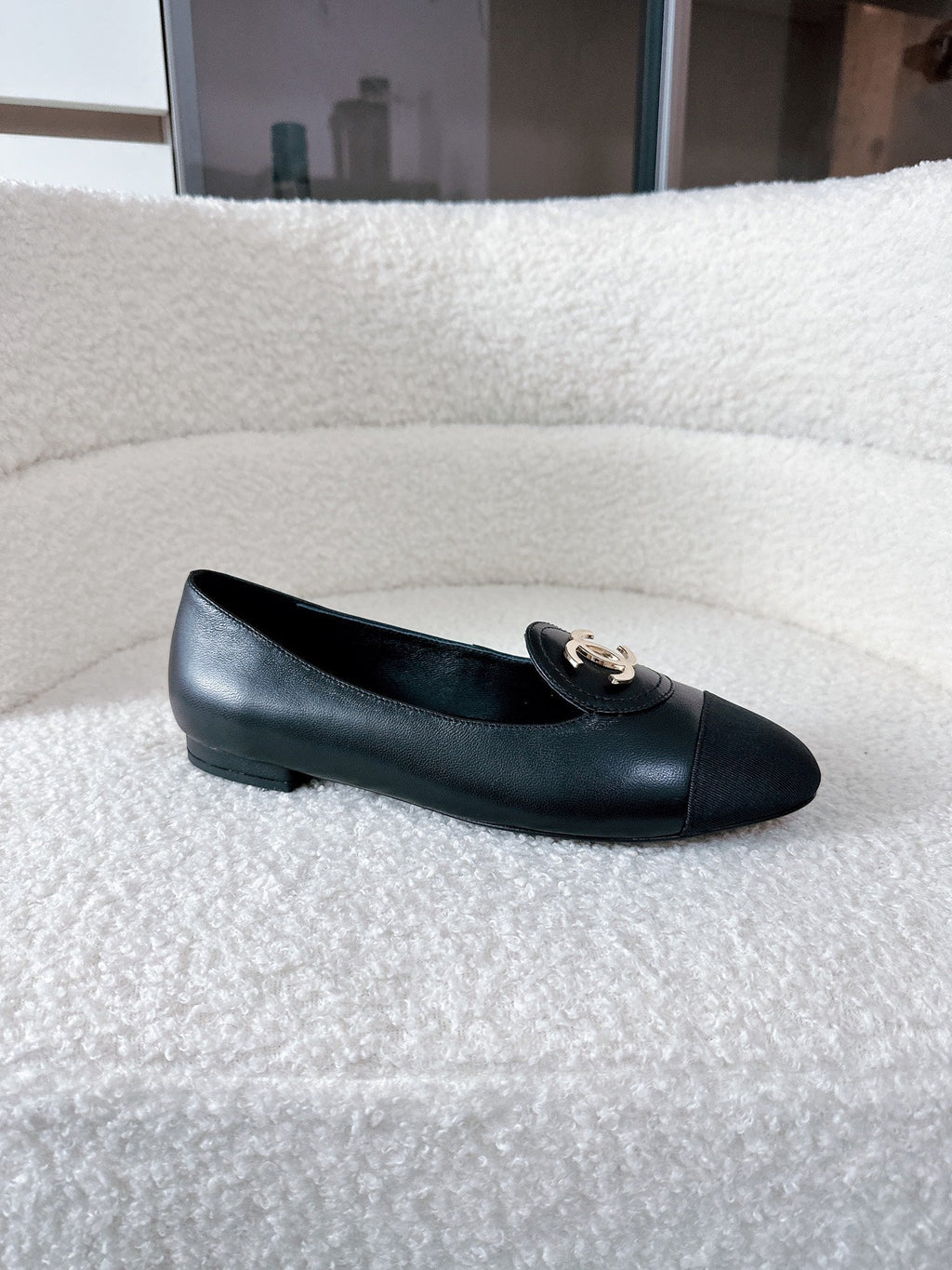CC SS 2026 Pre Moccasin Black Calfskin 628282