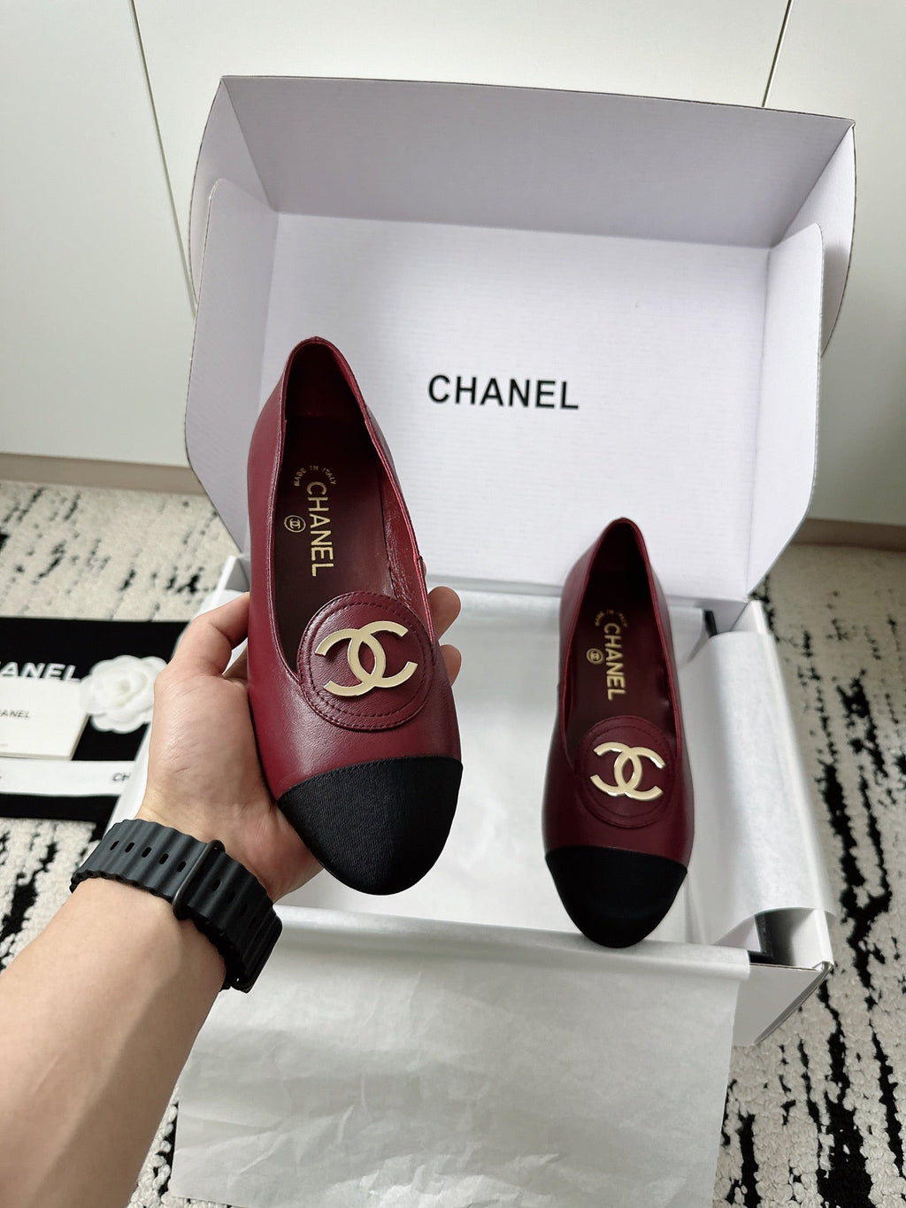 CC SS 2026 Pre Moccasin Black Burgundy Calfskin 628307