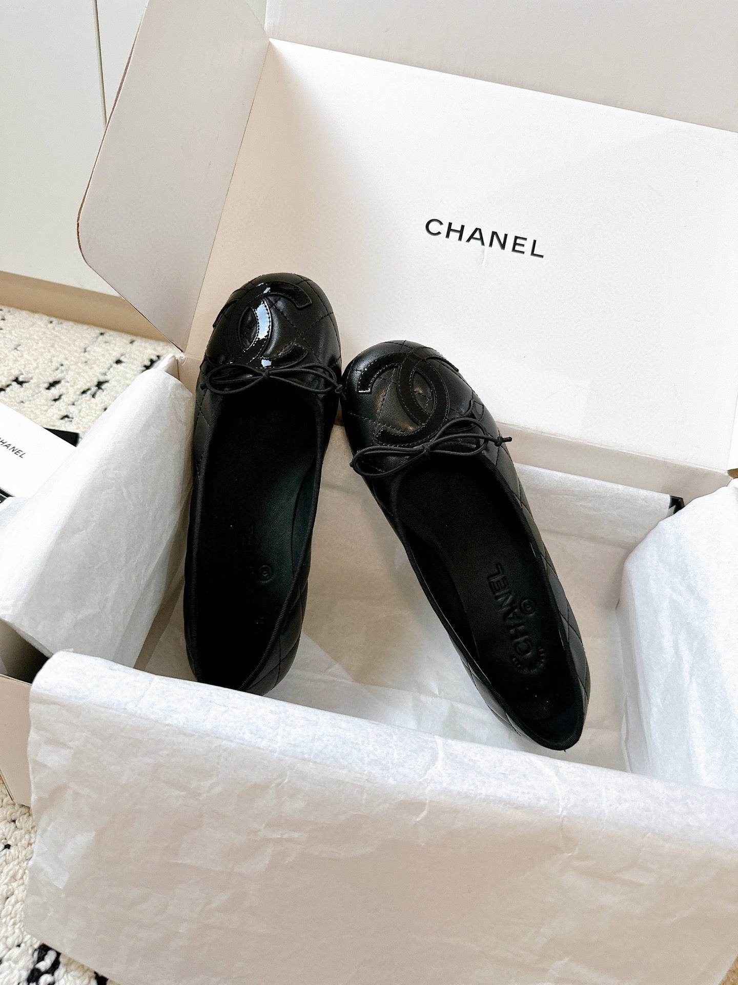 CC 26s Coco Beach Ballet Flats Full Black Quited Lambskin 741132