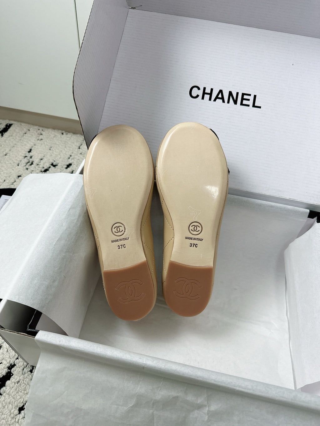 CC 26s Coco Beach Ballet Flats Beige Quited Lambskin 741191