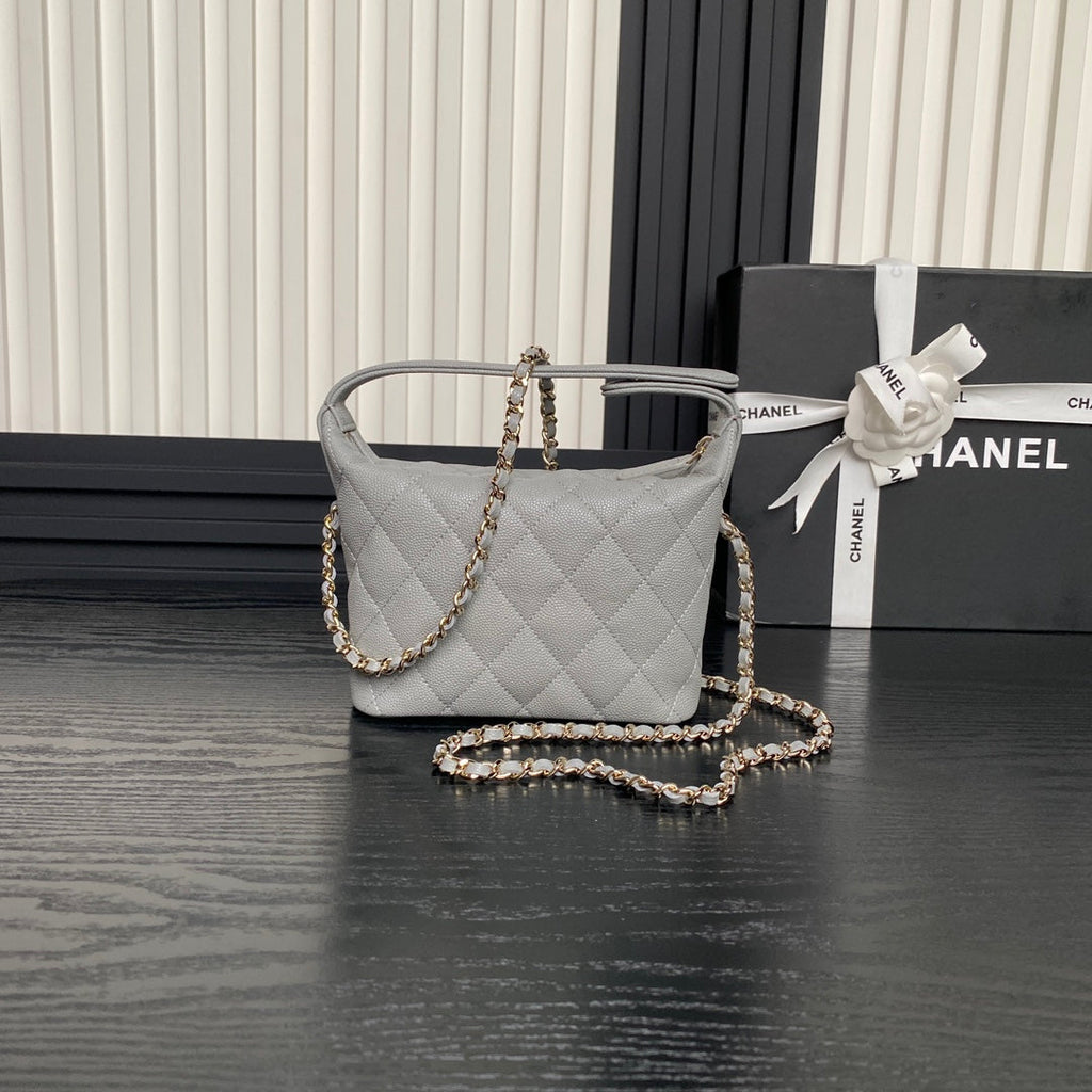CC 25C Hobo Bag 21.5cm Top Handle Grey Grained Calfskin