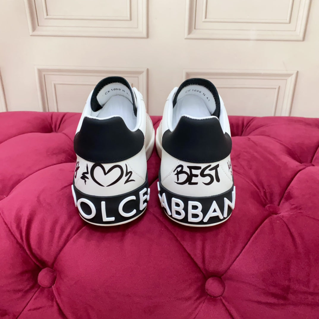 DC 24 Portofino Sneakers Black White Digital-Print Sheepskin & Crown Embroidery 100858