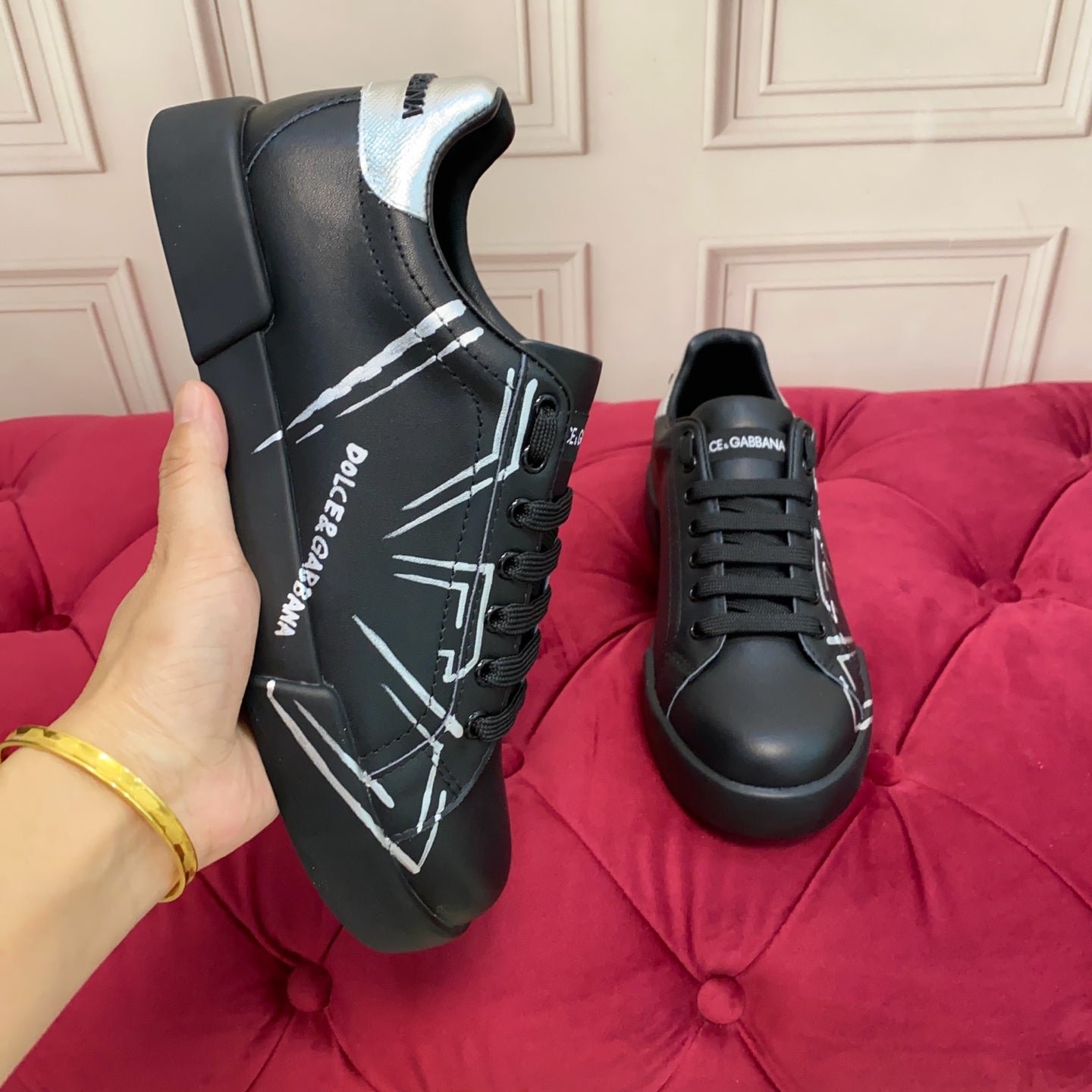 DC 25 Portofino Sneakers Black Eagle-Print & Sheepskin 271107