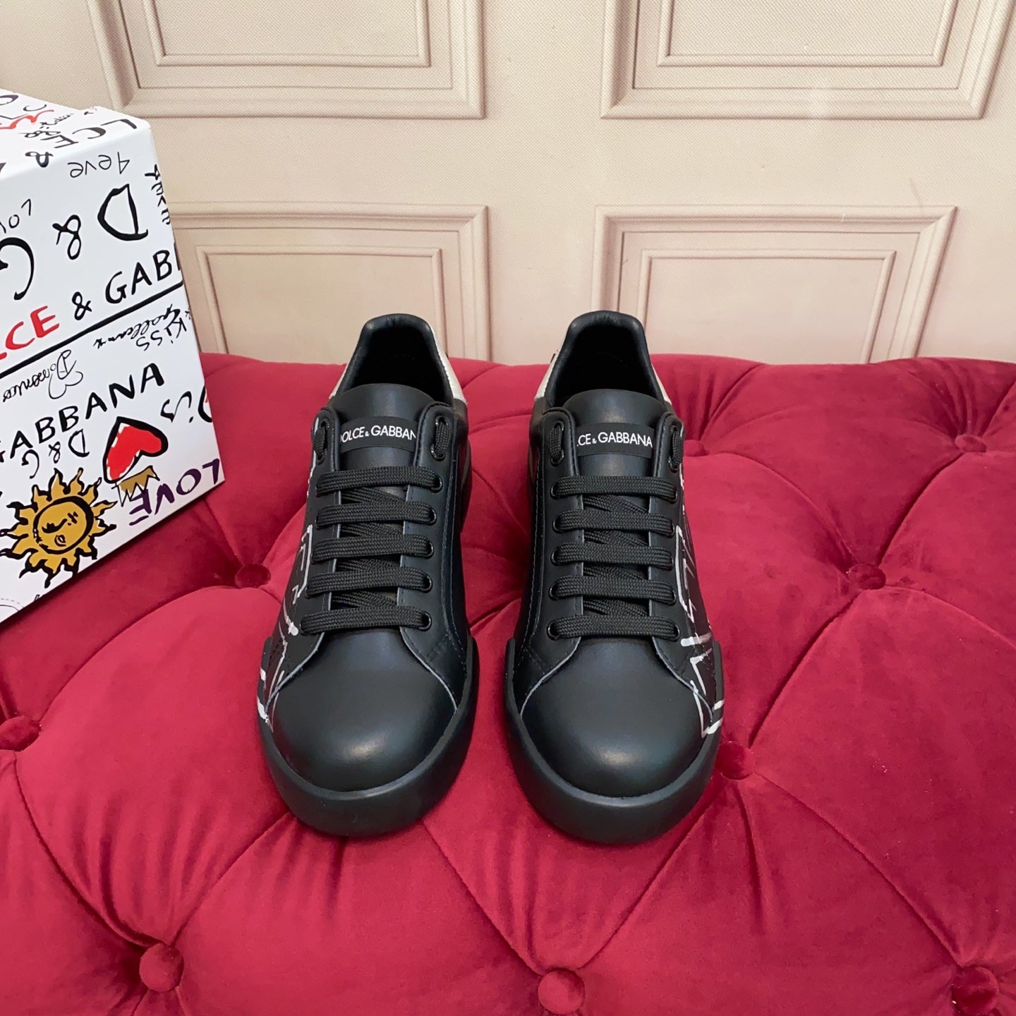 DC 25 Portofino Sneakers Black Eagle-Print & Sheepskin 271107