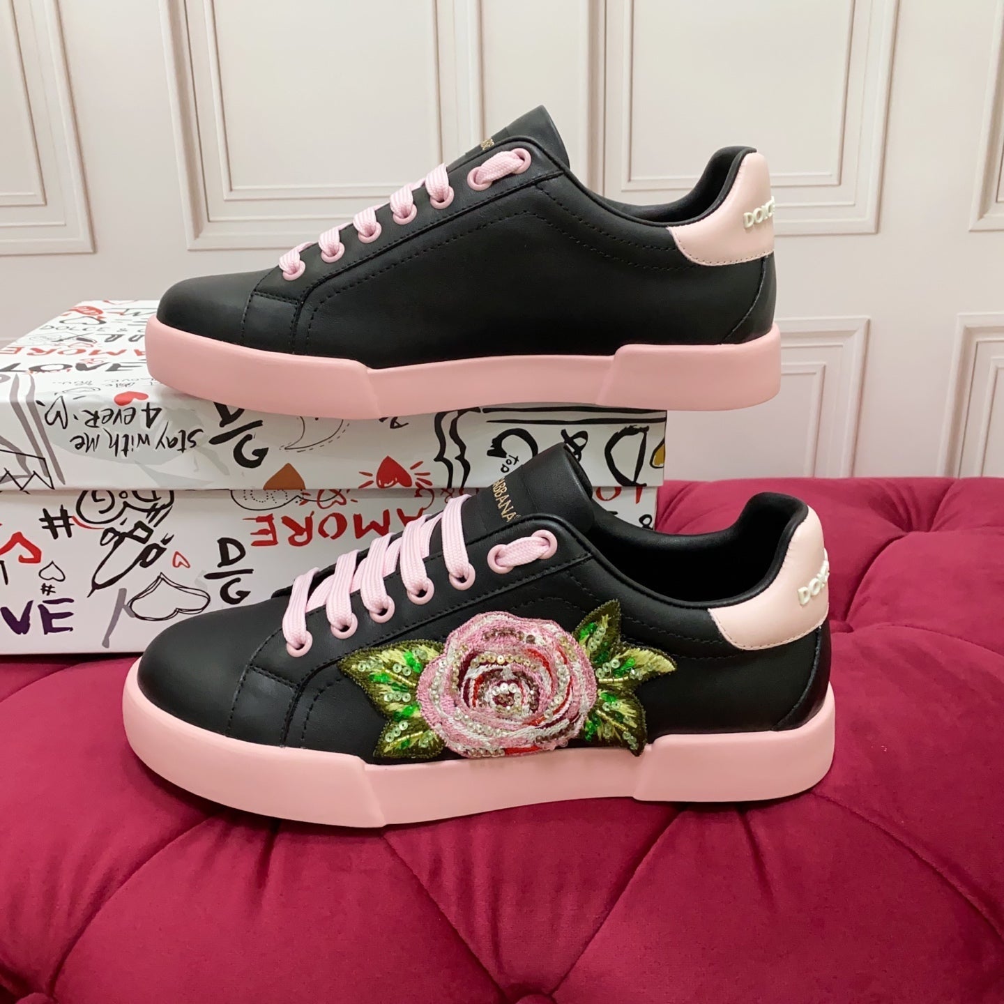 DC 25 Portofino Light Sneakers Black Pink Glitter Floral Pattern & Sheepskin 333870