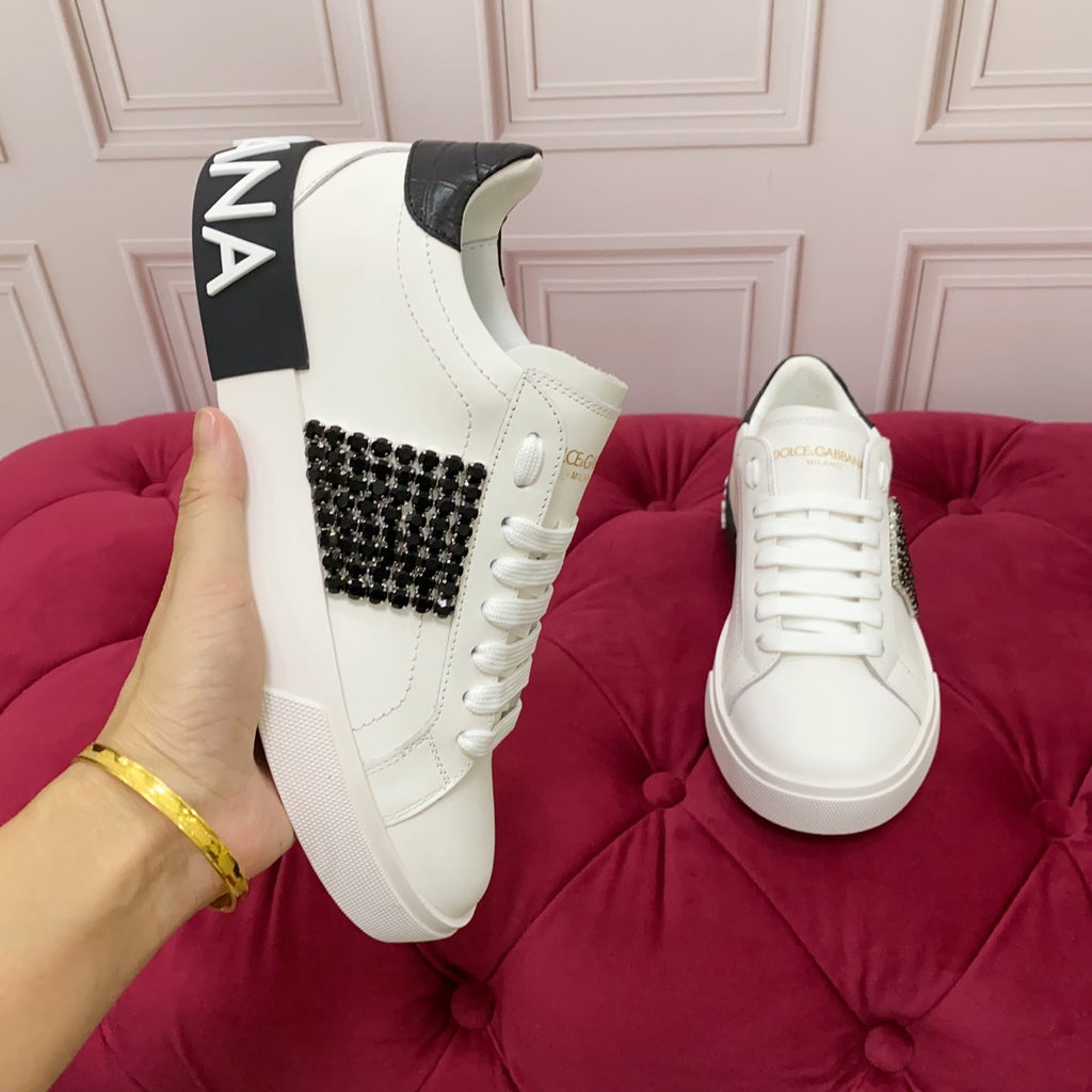 DC 25 Portofino   Sneakers Black White Cowhide & Rhinestone Silk 333876