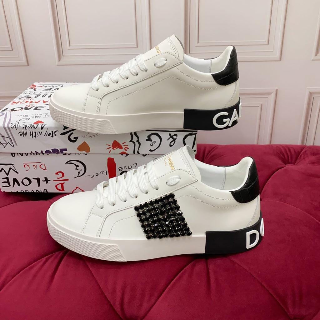 DC 25 Portofino   Sneakers Black White Cowhide & Rhinestone Silk 333876