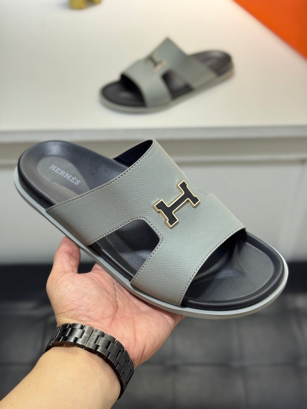 HM Oran H Black Gold Buckle Slippers in Light Gray Cowhide 735251