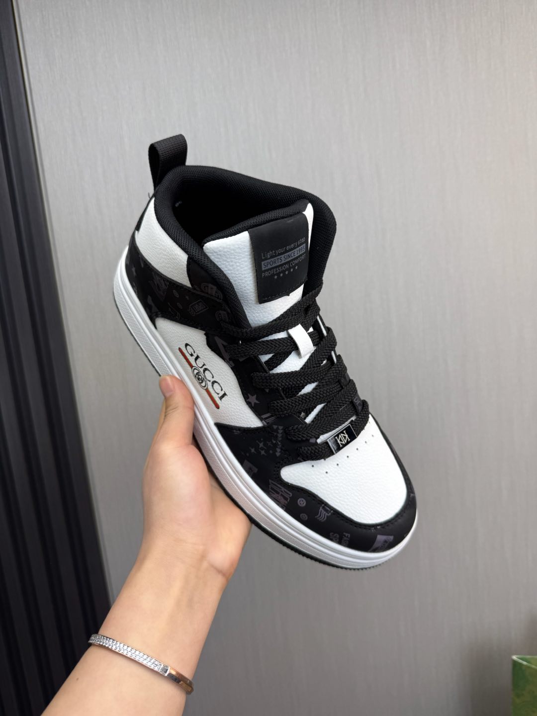 GG Men's Sneaker Black White Cowhide 527701