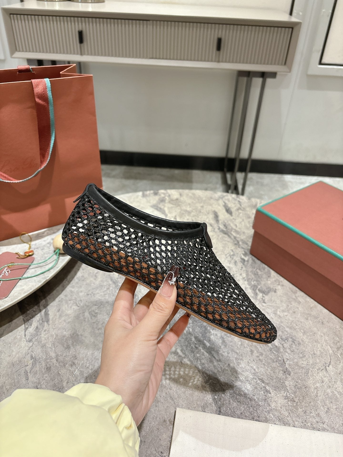 LP hollow knit ballet flats black   leather 379023