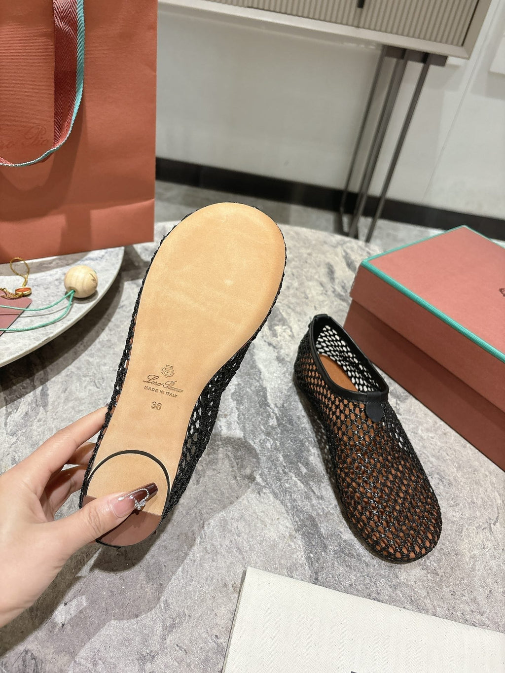 LP hollow knit ballet flats black   leather 379023