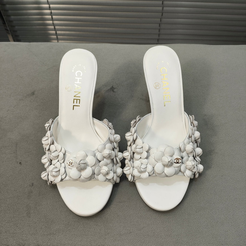 mule sandal 80 white calfskin flower