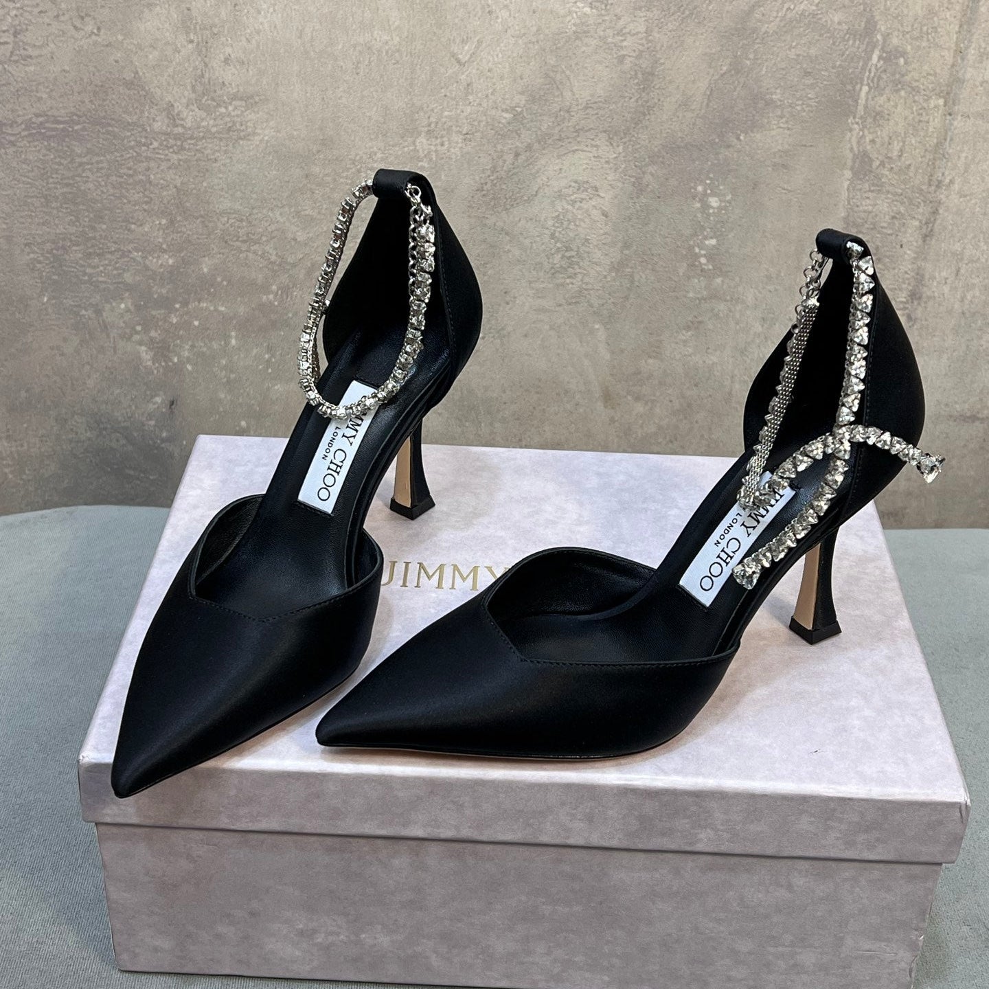 Jimmy 26 Stevie Pump 10cm Black Crystal Satin 682959