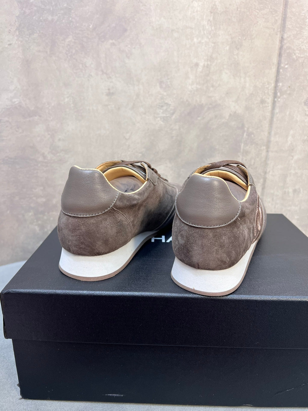 CC 26P Sneakers Grey-Brown Suede 682523