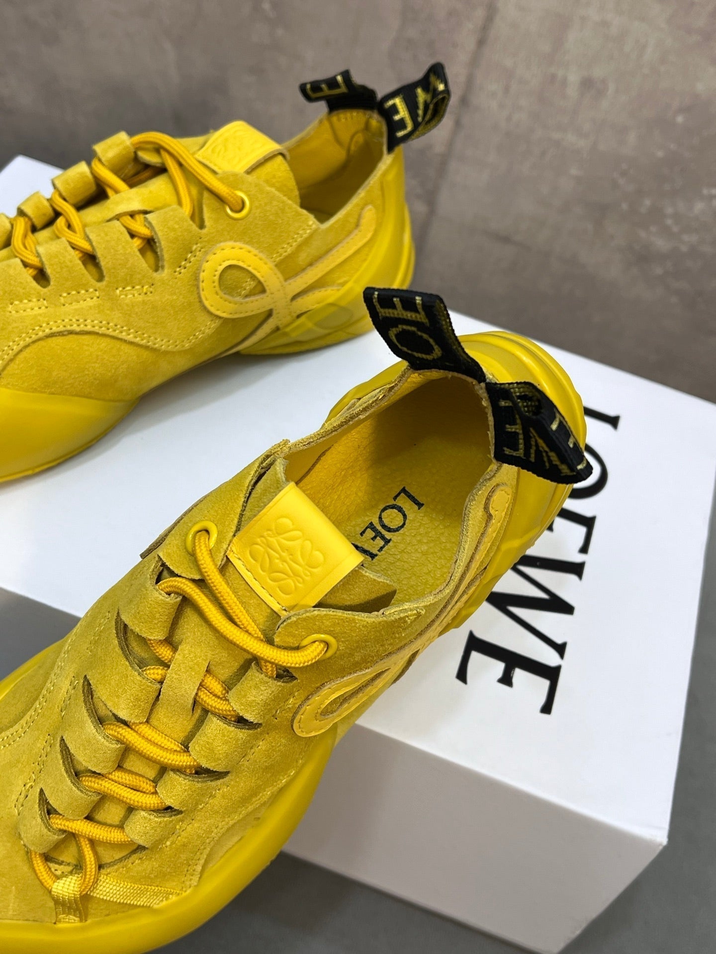 LOEW 26s Grip Sneaker Yellow Suede Sheepskin 682763